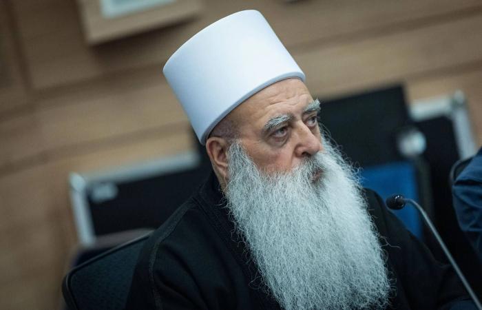 زعيم
      دروز
      إسرائيل:
      أبناء
      الطائفة
      في
      سوريا
      «محاصرون»