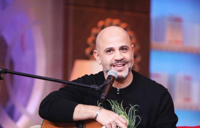 عزيز
      الشافعي:
      تلحين
      الأغنيات
      أسهل
      من
      «التترات»
      والإعلانات