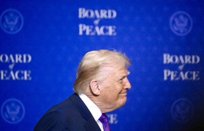 إنشاء
      مكتب
      ارتباط
      للتواصل
      والتنسيق
      بين
      مكتب
      ملادينوف
      والسلطة
      الفلسطينية