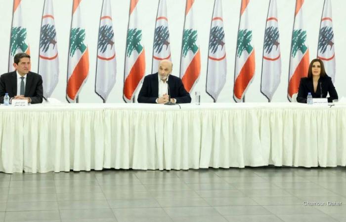 غارة
      على
      مخيم
      في
      جنوب
      لبنان
      استهدفت
      وفق
      إسرائيل
      مقراً
      لـ«حماس»