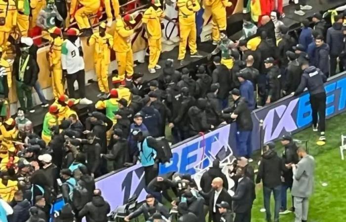 تطورات مباراة المغرب والسنغال.. أحكام بسجن 18 من مشجعي نهائي أفريقيا
