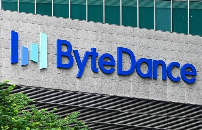 لماذا
      أثار
      تطبيق
      صيني
      للذكاء
      الاصطناعي
      ذعراً
      في
      هوليوود؟