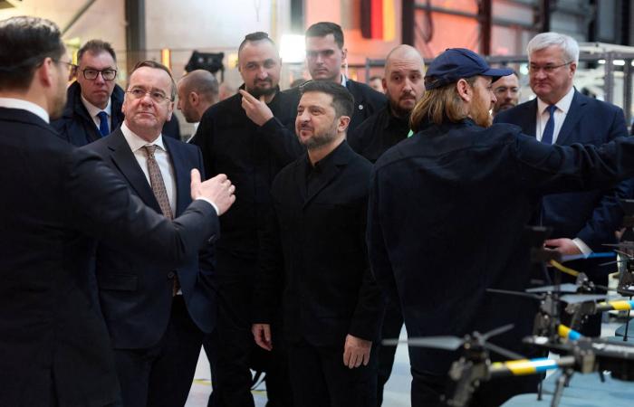 «تحالف
      الراغبين»
      يجتمع
      من
      دون
      واشنطن
      دعماً
      لأوكرانيا
      في
      ذكرى
      الحرب