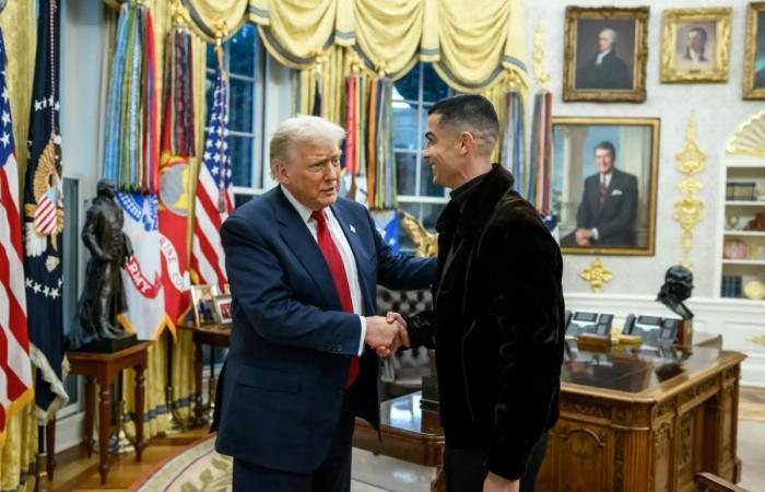 رسالة "غريبة" من ترامب لرونالدو على "تيك توك".. ماذا جاء فيها؟