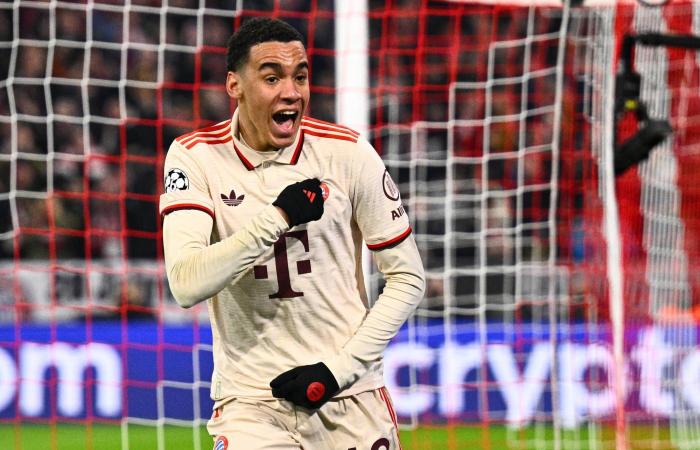 موسيالا:
      متعطش
      للعودة
      إلى
      منتخب
      ألمانيا
      وهدفي
      كأس
      العالم