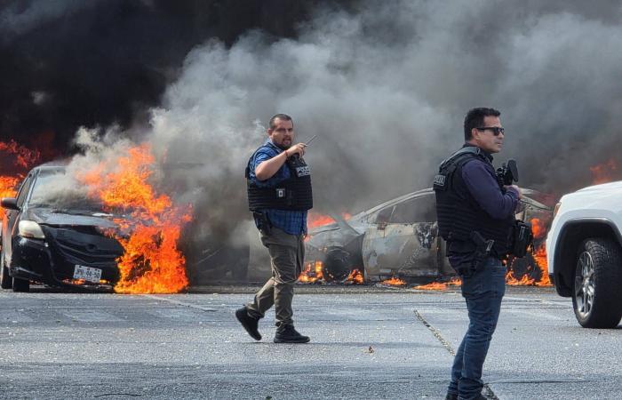 مقتل
      «إل
      منتشو»
      يشعل
      اضطرابات
      في
      غوادالاخارا
      قبل
      «مونديال
      2026»
