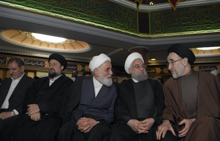 «لو
      فيغارو»:
      روحاني
      قاد
      تحركاً
      داخلياً
      لإقصاء
      خامنئي
      عن
      إدارة
      الأزمة