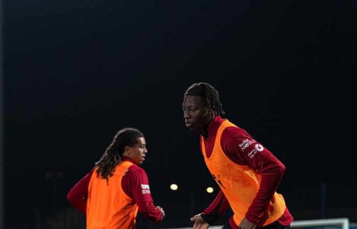 الدوري
      السعودي:
      مواجهة
      التعاون
      منعطف
      مفصلي
      في
      مسيرة
      الهلال