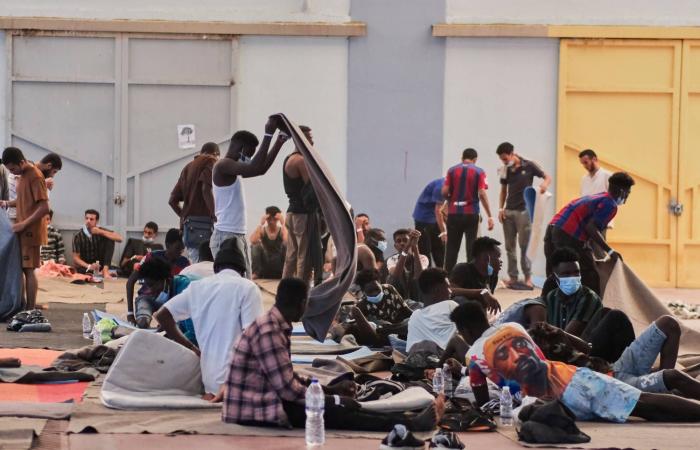 مخاوف
      من
      مصرع
      العشرات
      بانقلاب
      قارب
      مهاجرين
      قبالة
      جزيرة
      كريت