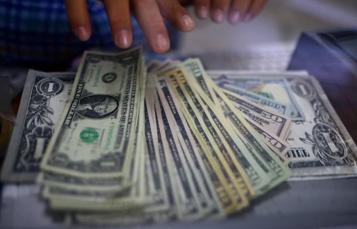 «إم
      آي
      إس»
      السعودية
      لأنظمة
      المعلومات
      توقع
      عقداً
      مع
      «تداول»
      بـ27.3
      مليون
      دولار