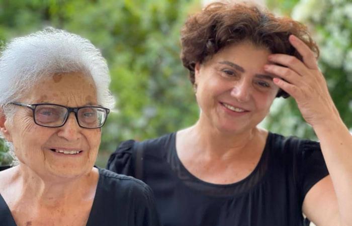 سلمى
      مرشاق
      رحلت
      بعد
      5
      سنوات
      من
      نكبة
      عمرها