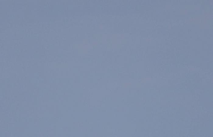 4
      قتلى
      في
      تحطم
      مروحية
      عسكرية
      بوسط
      إيران