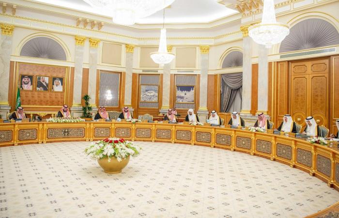 السعودية
      تُجدِّد
      دعمها
      جهود
      ترسيخ
      التنمية
      والازدهار
      إقليمياً
      ودولياً