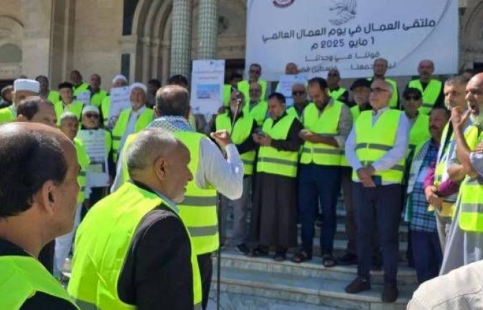 «الاحتجاجات
      الفئوية»...
      ملاذ
      الليبيين
      حيال
      أوضاع
      معيشية
      خانقة