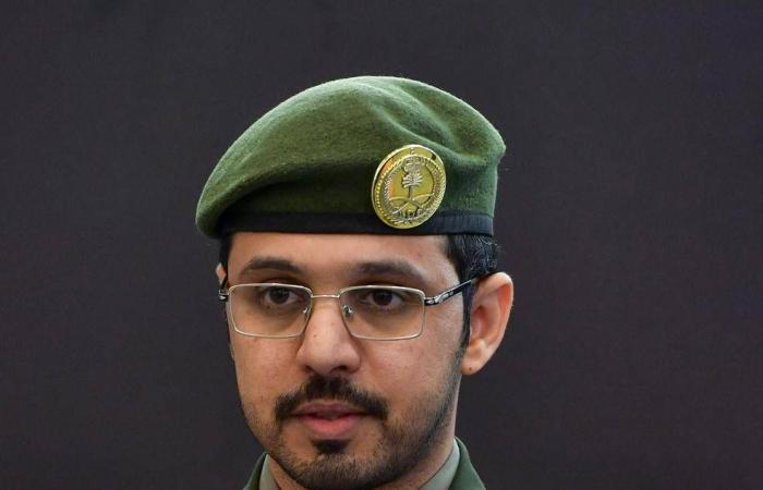 السعودية:
      الجوازات
      ترفع
      جاهزيتها
      لعمرة
      رمضان
      بخطط
      تشغيلية
      متكاملة