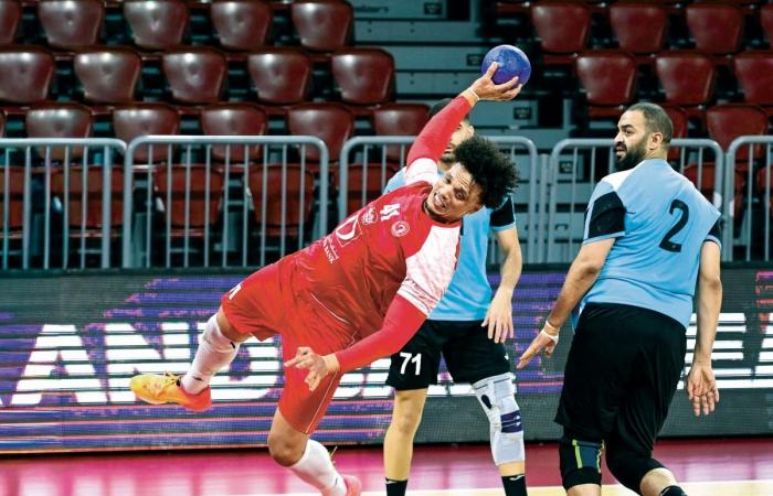 العربي يواصل الاستعراض بدوري اليد