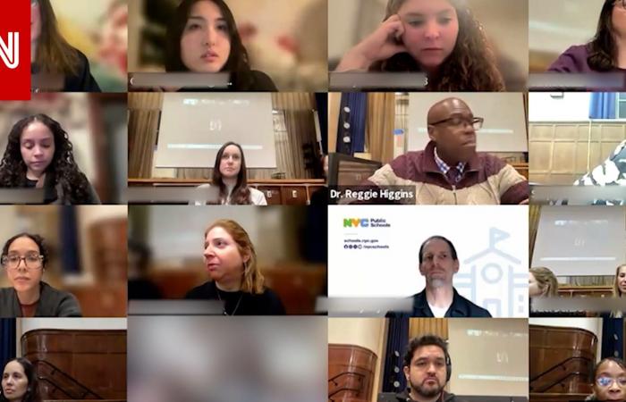 متابعة: أستاذة في نيويورك تعتذر عن تعليقات "مسيئة عنصريًا" من ميكروفون مفتوح