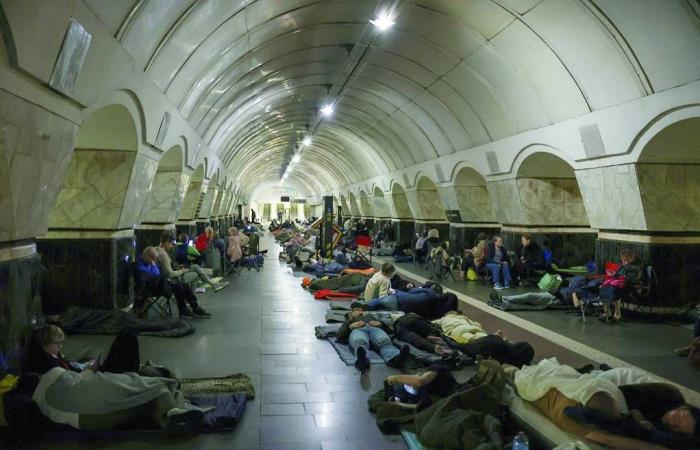 الانتخابات
      البلدية
      تهدد
      الطموح
      الرئاسي
      لرئيس
      وزراء
      فرنسا
      الأسبق