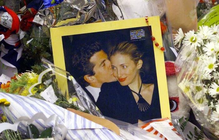 تراجيديا
      حب
      جون
      كينيدي
      وكارولين
      بيسيت
      تعود
      إلى
      الحياة
      عبر
      الشاشة