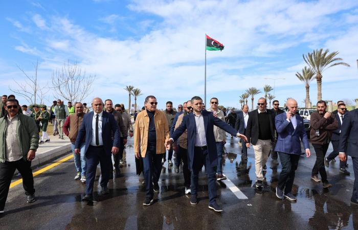 ولد
      الغزواني:
      موريتانيا
      ماضية
      بثبات
      في
      ترسيخ
      العدالة
      الاجتماعية