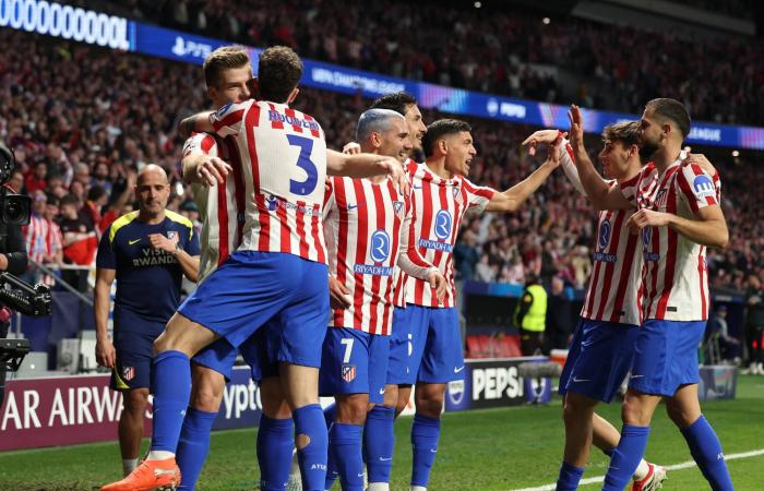 ترتيب
      الـ16
      فريقاً
      المتبقية
      في
      دوري
      أبطال
      أوروبا
      بعد
      القرعة