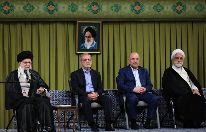 مقتل
      6
      بقصف
      صاروخي
      إيراني
      على
      بلدة
      إسرائيلية