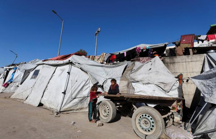 حرب
      إيران
      تستحضر
      المجاعة
      في
      غزة...
      وتُغري
      المستوطنين
      بالضفة