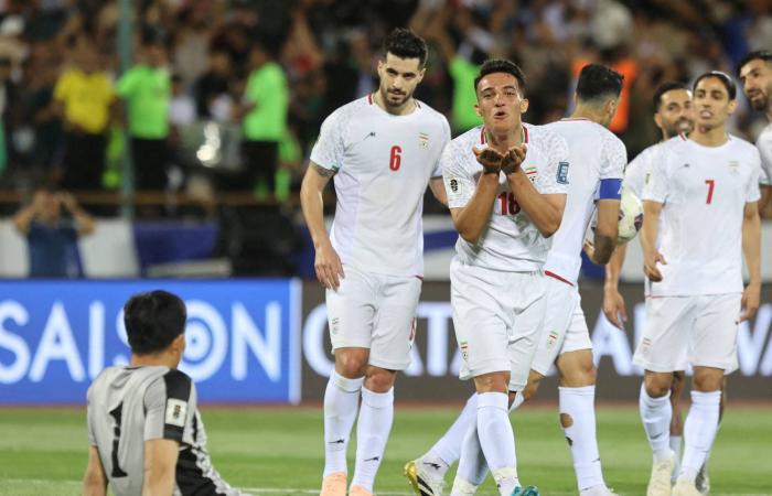 كأس
      آسيا
      للسيدات:
      كوريا
      الجنوبية
      تكسب
      إيران
      بثلاثية