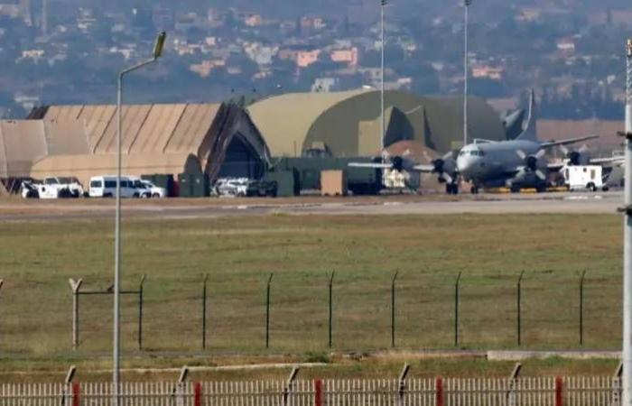 تركيا
      تغلق
      بوابات
      حدودية
      مع
      إيران
      وتقيِّد
      حركة
      التجارة
      مؤقتاً