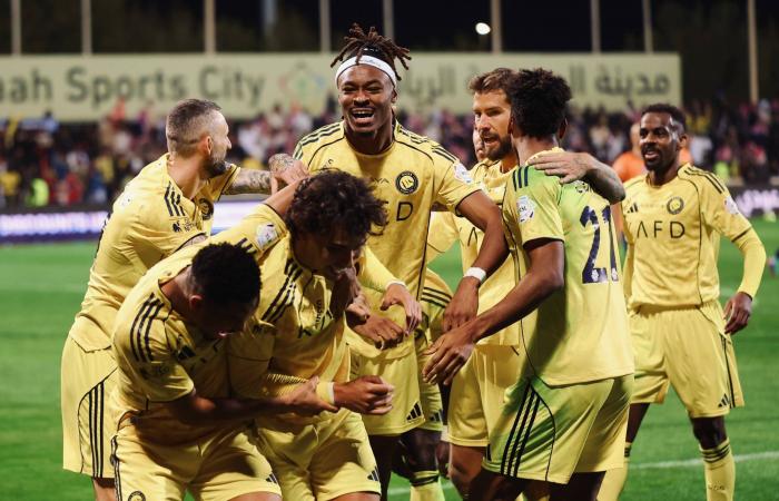 اتحاد
      القدم
      السعودي:
      ننتظر
      «مرئيات
      أنديتنا»
      غداً
      الثلاثاء
      لرفعها
      للآسيوي