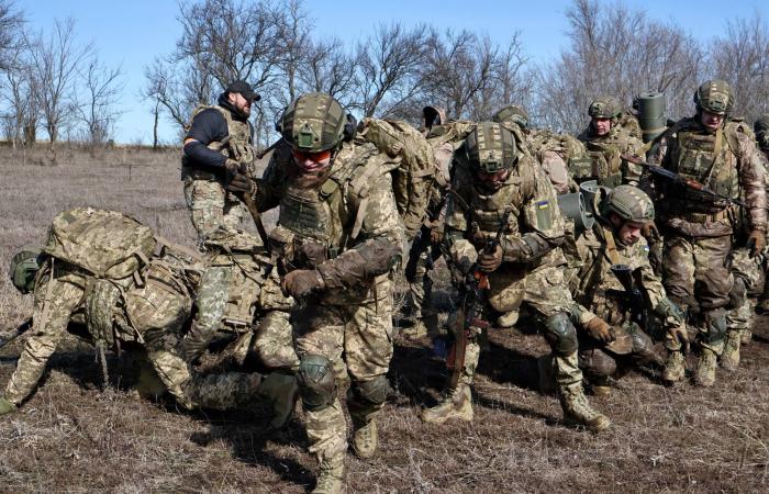 ستارمر:
      «القاذفات
      الأميركية»
      لا
      تستخدم
      قاعدتَي
      بريطانيا
      في
      قبرص