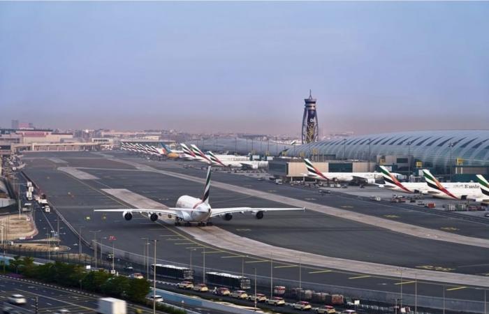 استهداف
      محطة
      خزانات
      وقود
      بمسيّرة
      في
      أبوظبي