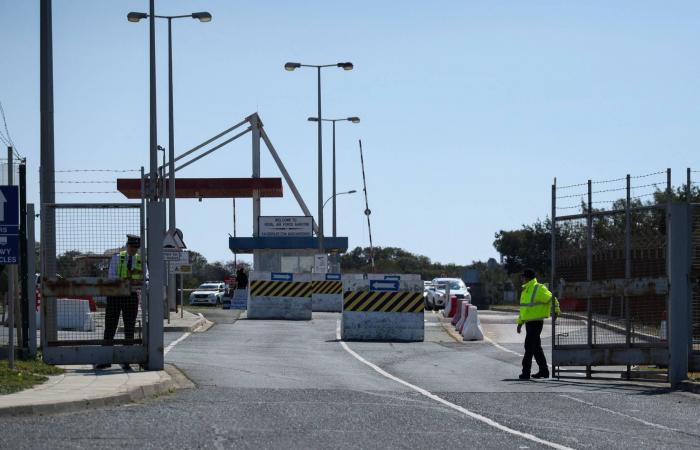 روسيا
      تحضّ
      إيران
      على
      حماية
      المدنيين
      في
      كل
      أنحاء
      الشرق
      الأوسط