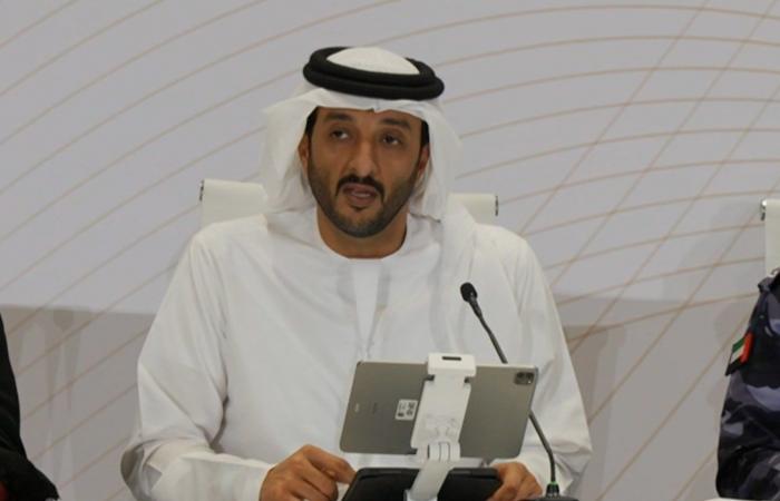وزير الاقتصاد الإماراتي يطمئن السكان بشأن الأمن الغذائي.. شاهد ما قاله