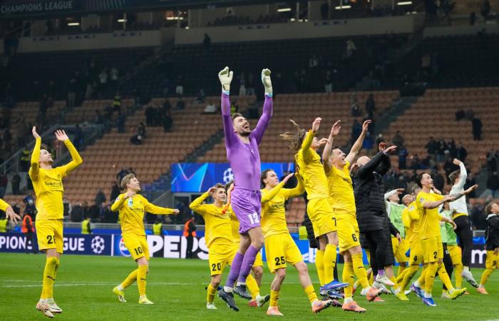 ما
      هي
      التوقعات
      لمواجهات
      دور
      الـ16
      في
      دوري
      أبطال
      أوروبا؟