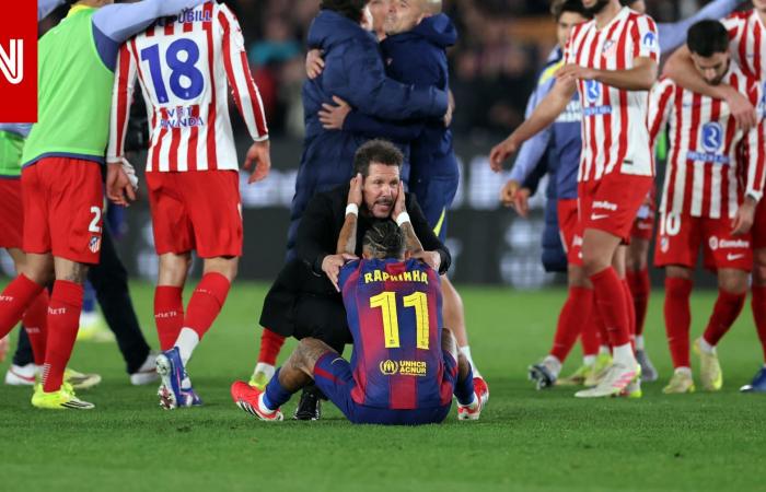 متابعة: تصرف "لافت" من سيميوني مع رافينيا بعد إخفاق برشلونة ببلوغ نهائي كأس إسبانيا