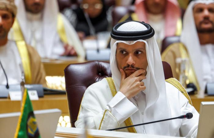 رئيس وزراء قطر يتلقّى اتصالًا من وزير خارجية إيران.. والدوحة تكشف ما قاله له بشأن هجمات طهران على جيرانها