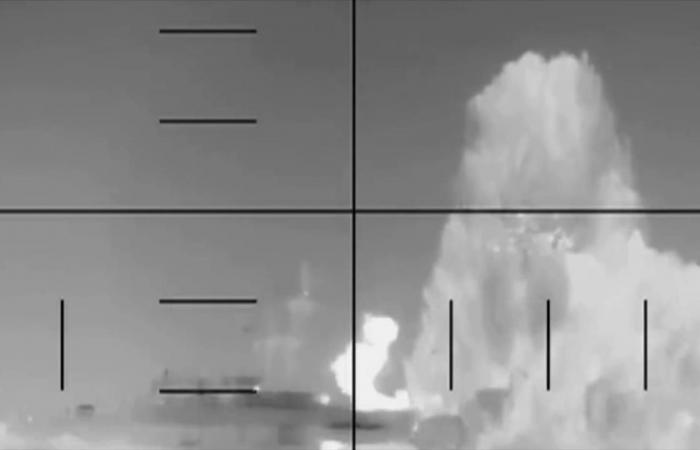 سريلانكا تعلن مقتل ما لا يقل عن 80 بحاراً إيرانياً بضربة أمريكية استهدفت فرقاطة