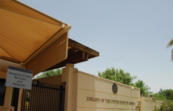 الولايات المتحدة تعلن إيقاف عمليات سفارتها في الكويت