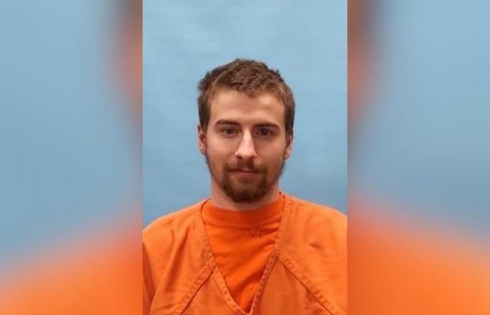 إلقاء القبض على مشتبه به بعد العثور على جثث 3 نساء