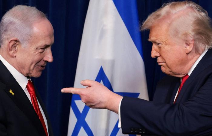 ترمب
      يفاجئ
      الإسرائيليين
      بتدخله
      في
      اختيار
      قيادة
      طهران
      وتل
      أبيب