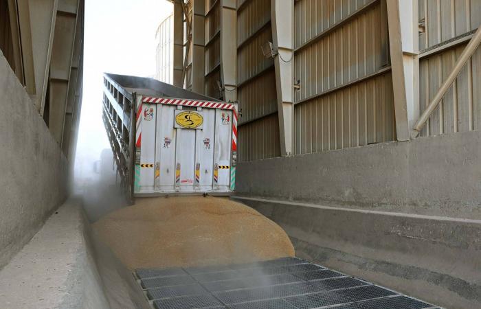 السودان:
      مخاوف
      من
      اضطراب
      إمدادات
      الوقود
      مع
      تصاعد
      توترات
      الشرق
      الأوسط