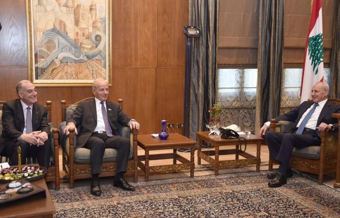 ضربة
      جوية
      تستهدف
      قاعدة
      لـ«الحشد
      الشعبي»
      قرب
      الموصل