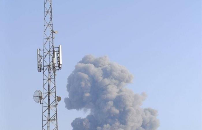 نتنياهو:
      إسرائيل
      لديها
      الكثير
      من
      «المفاجآت»
      في
      المرحلة
      التالية
      لعملية
      إيران