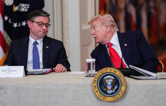 إسرائيل
      ترد
      على
      إيران
      بأنها
      مستعدة
      لحرب
      استنزاف
      طويلة