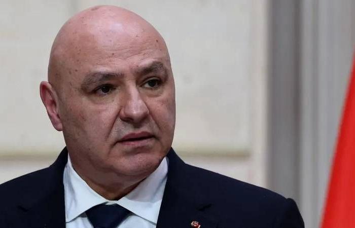 الجيش
      السوري:
      «حزب
      الله»
      أطلق
      قذائف
      تجاه
      نقاط
      تابعة
      لنا
      قرب
      الحدود