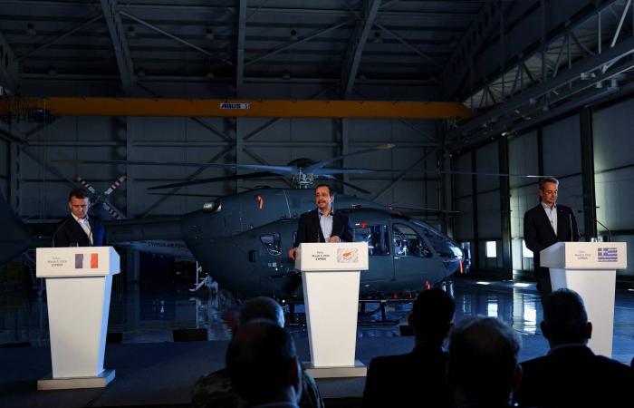 ترمب:
      من
      السابق
      لأوانه
      الحديث
      عن
      مصادرة
      النفط
      الإيراني