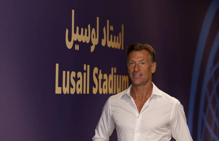 الدوريات
      الخليجية
      تواصل
      منافساتها
      الكروية
      بثبات