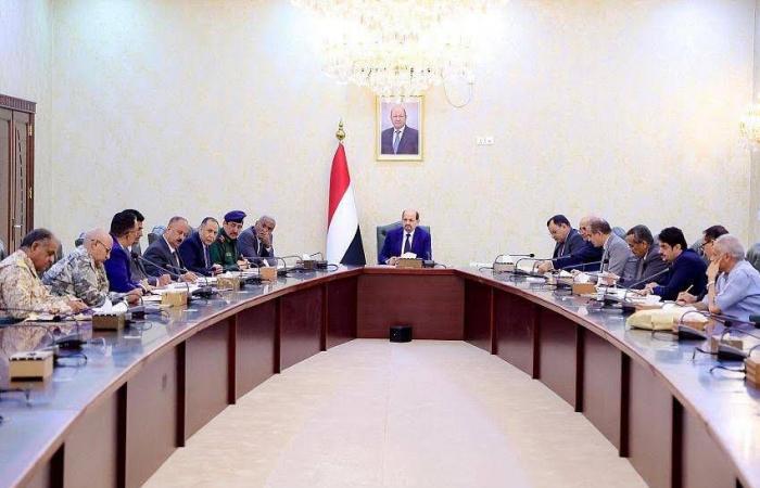 سوريا:
      تعيين
      قائد
      «الوحدات
      الكردية»
      نائباً
      لوزير
      الدفاع
      لشؤون
      المناطق
      الشرقية