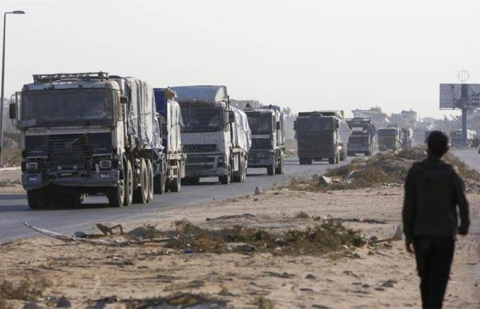 الاحتلال يخفض الإمدادات الإغاثية والغذائية